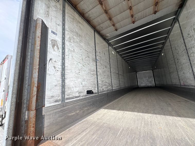 image for item YA2437 2014 Wabash DVHDHFC dry van trailer