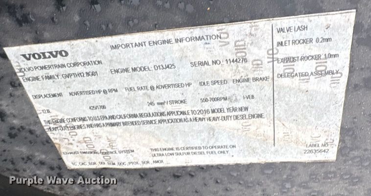 image for item YA2441 2017 Volvo VNL semi truck