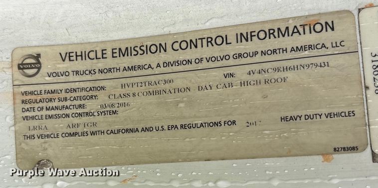 image for item YA2441 2017 Volvo VNL semi truck