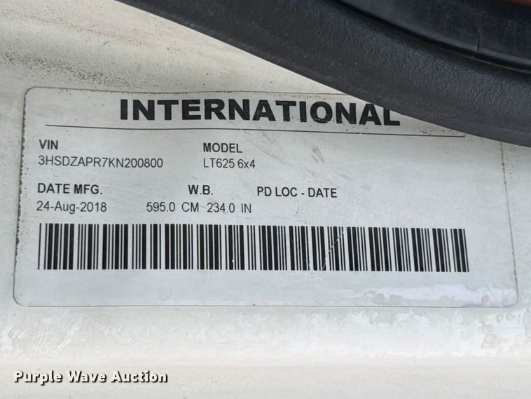 image for item YA2683 2019 International LT625 semi truck
