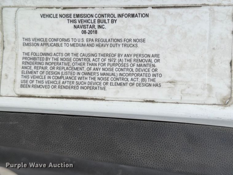 image for item YA2683 2019 International LT625 semi truck