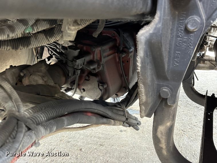 image for item YA3016 2019 Kenworth T880 vacuum truck