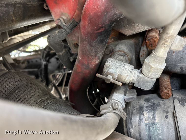 image for item YA3016 2019 Kenworth T880 vacuum truck