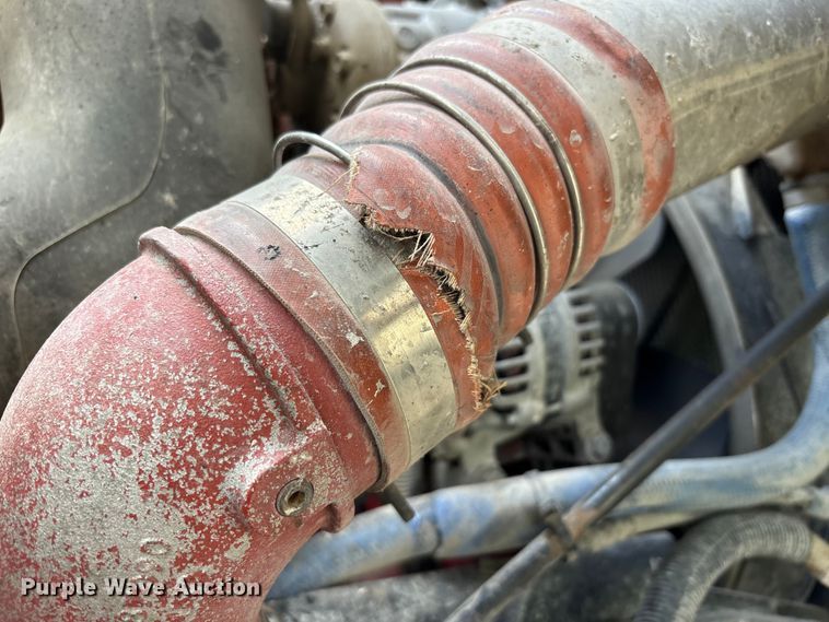 image for item YA3016 2019 Kenworth T880 vacuum truck