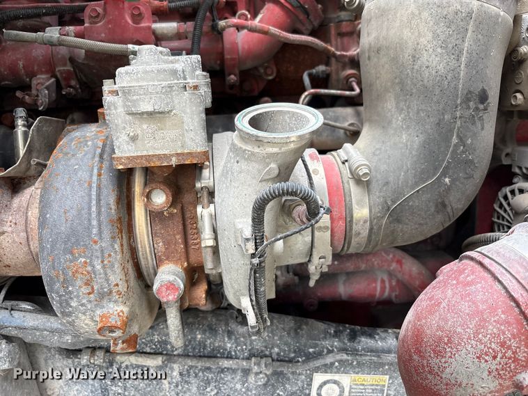 image for item YA3016 2019 Kenworth T880 vacuum truck