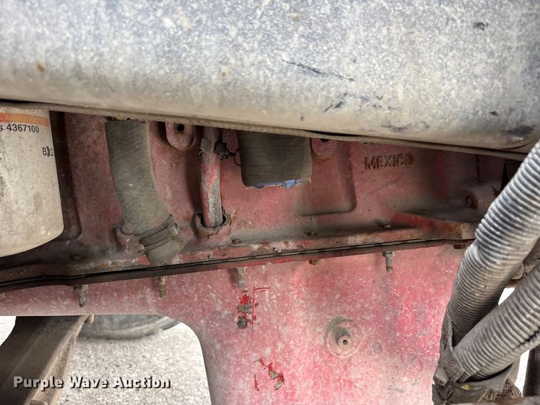 image for item YA3016 2019 Kenworth T880 vacuum truck