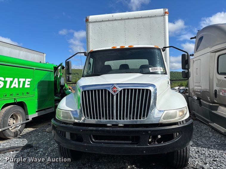image for item YA3140 2019 International MV607 box truck