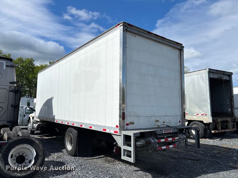 image for item YA3140 2019 International MV607 box truck