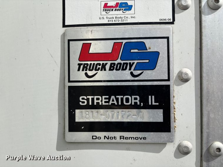 image for item YA3140 2019 International MV607 box truck