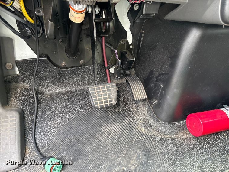 image for item YA3140 2019 International MV607 box truck