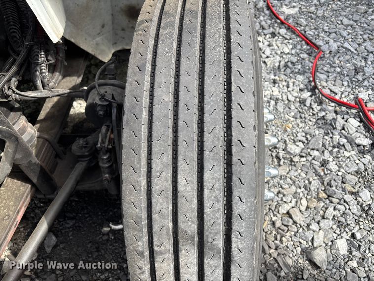 image for item YA3140 2019 International MV607 box truck