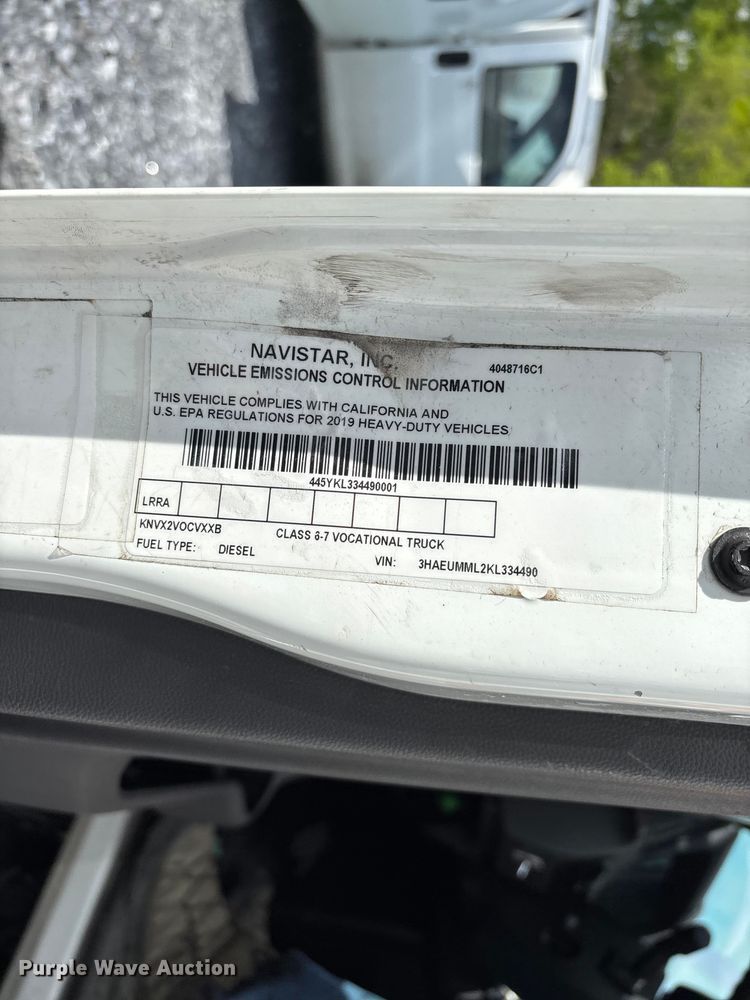 image for item YA3140 2019 International MV607 box truck