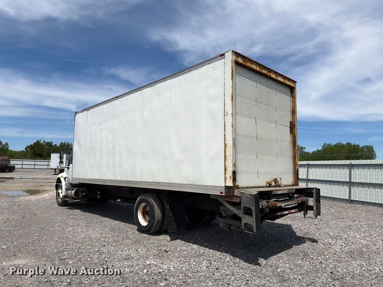 image for item YA3364 2016 International 4300 box truck