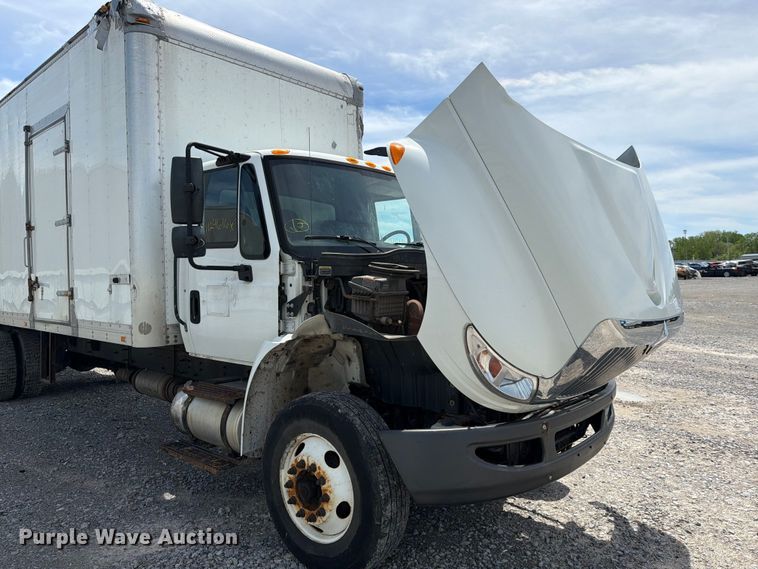 image for item YA3364 2016 International 4300 box truck