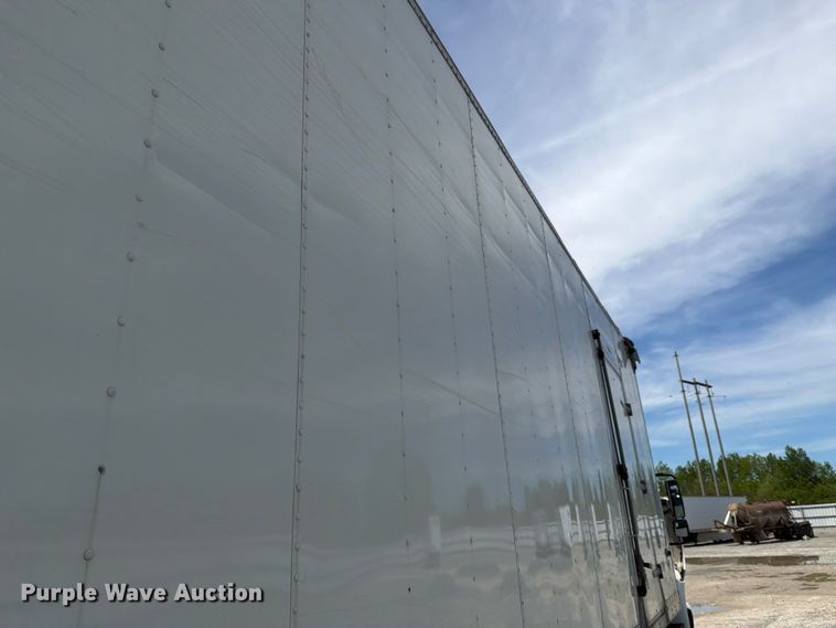 image for item YA3364 2016 International 4300 box truck