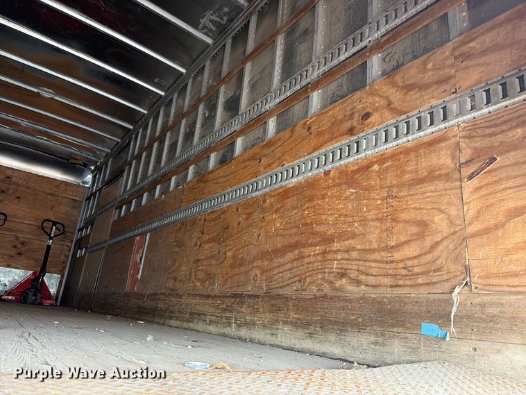 image for item YA3364 2016 International 4300 box truck