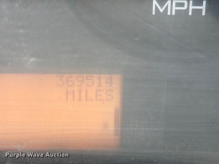 image for item YA3364 2016 International 4300 box truck