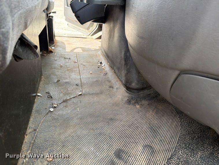 image for item YA3364 2016 International 4300 box truck