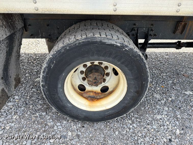 image for item YA3364 2016 International 4300 box truck