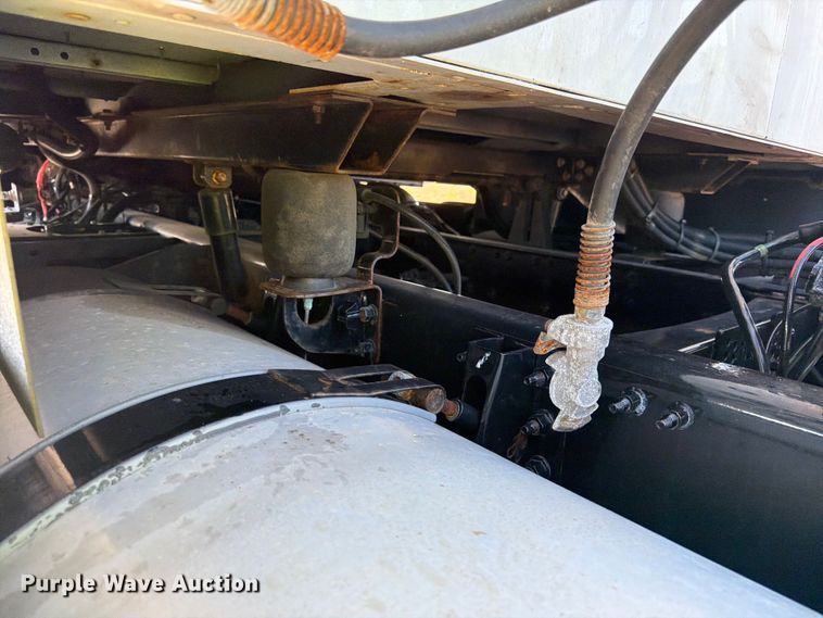 image for item YA3389 2023 Mack Anthem semi truck