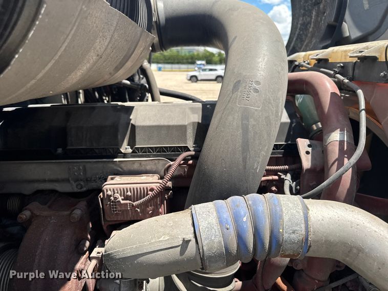 image for item YA3390 2023 Mack Anthem semi truck