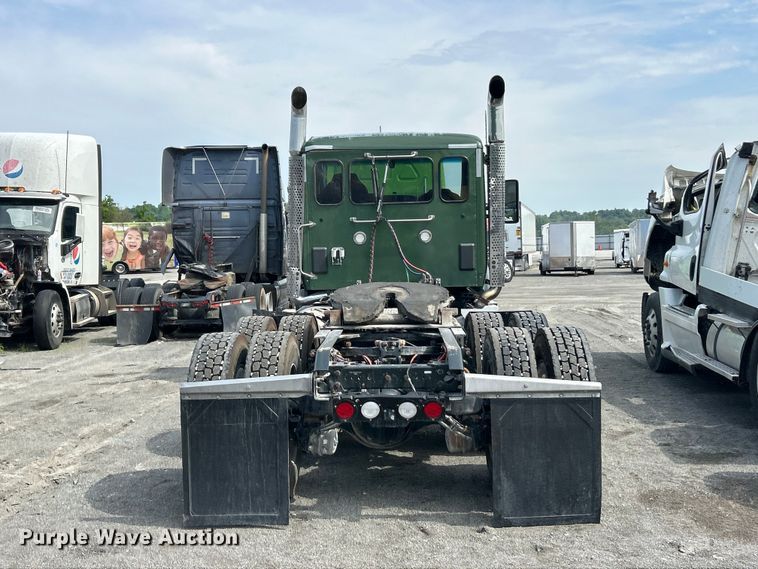 image for item YA3489 2020 Kenworth T880 semi truck