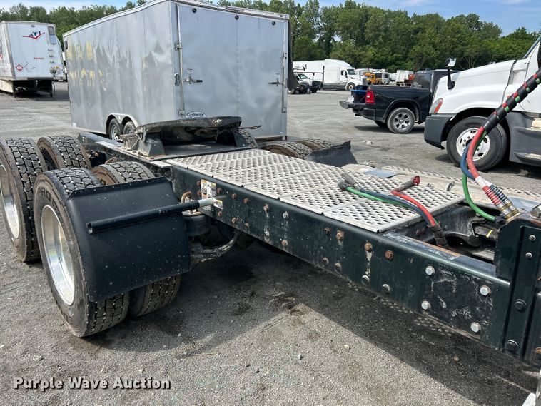 image for item YA3489 2020 Kenworth T880 semi truck