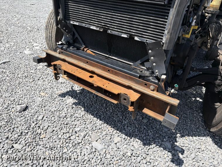 image for item YA3638 2024 Peterbilt 389 semi truck