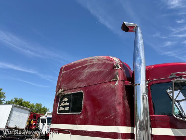 image for item YA3638 2024 Peterbilt 389 semi truck