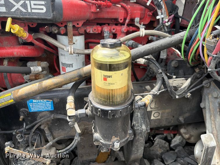 image for item YA3638 2024 Peterbilt 389 semi truck