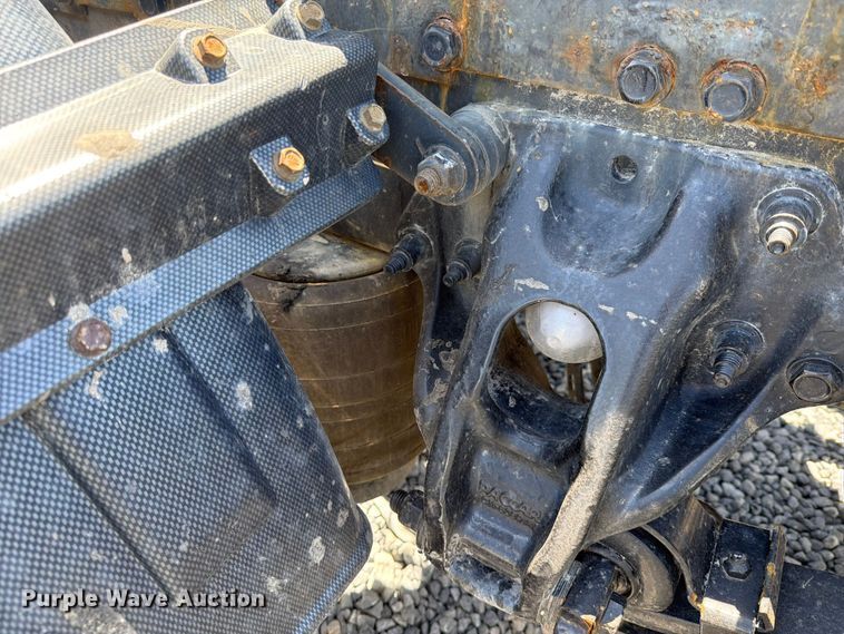 image for item YA3638 2024 Peterbilt 389 semi truck