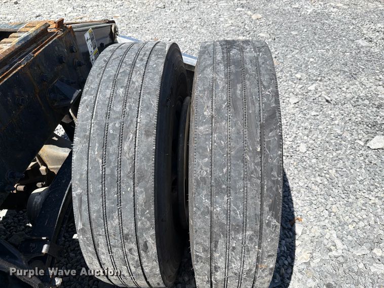 image for item YA3638 2024 Peterbilt 389 semi truck