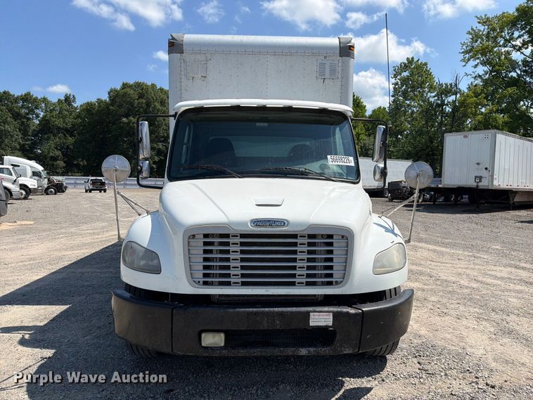 image for item YA3805 2015 Freightliner Business Class M2 box truck