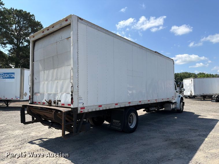 image for item YA3805 2015 Freightliner Business Class M2 box truck