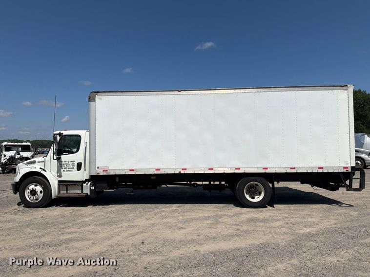 image for item YA3805 2015 Freightliner Business Class M2 box truck