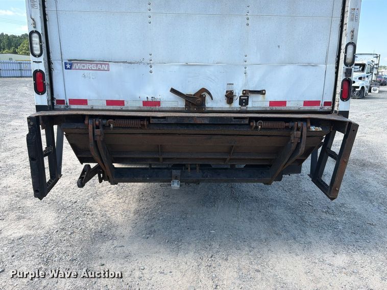 image for item YA3805 2015 Freightliner Business Class M2 box truck