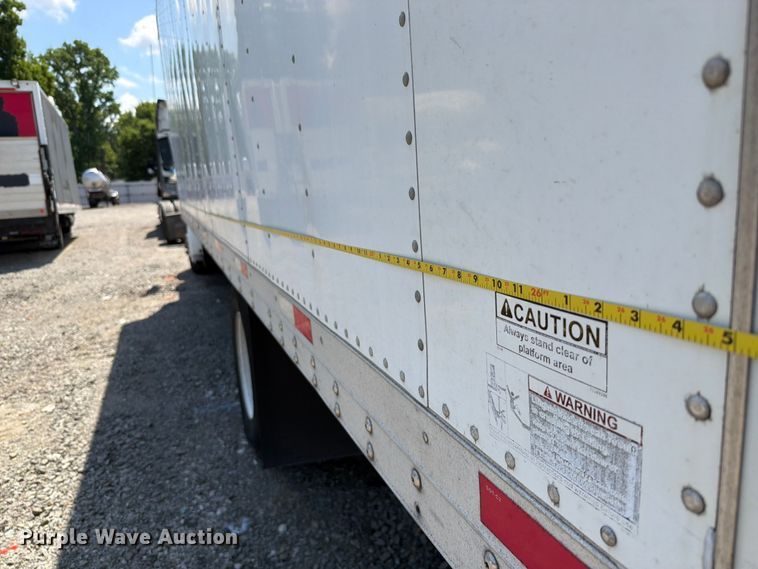 image for item YA3805 2015 Freightliner Business Class M2 box truck