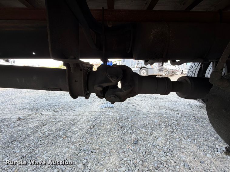 image for item YA3805 2015 Freightliner Business Class M2 box truck