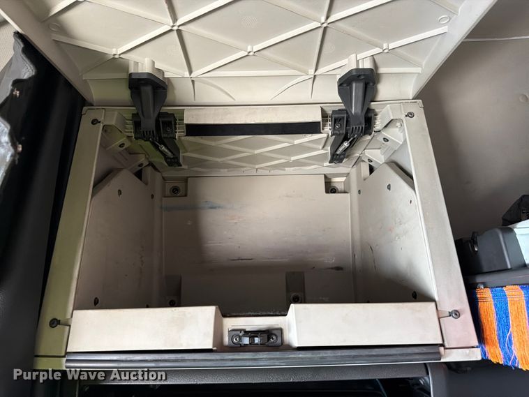 image for item YA3867 2021 Freightliner Cascadia semi truck