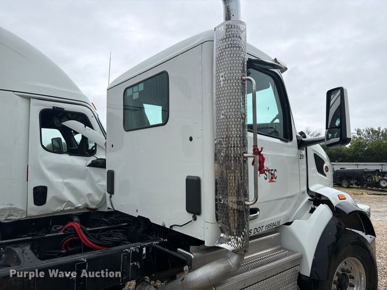 image for item YA3871 2025 Peterbilt 567 truck cab and chassis
