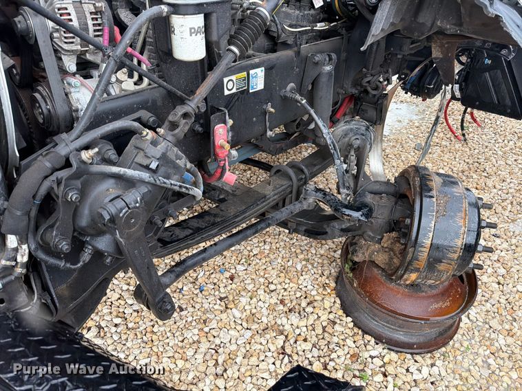 image for item YA3871 2025 Peterbilt 567 truck cab and chassis