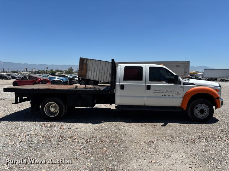 image for item YA3985 2012 Ford F550 Super Duty flatbed truck