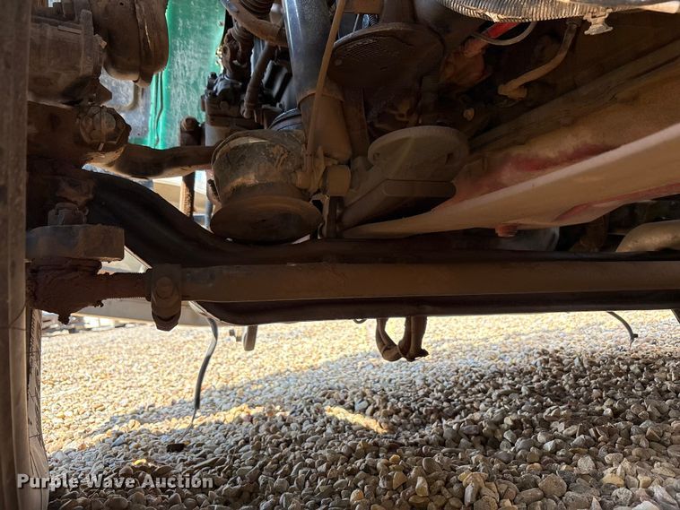 image for item YA4075 2019 Peterbilt 389 semi truck