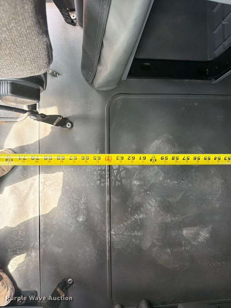 image for item YA4226 2022 International LT625 semi truck