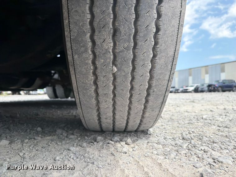 image for item YA4226 2022 International LT625 semi truck