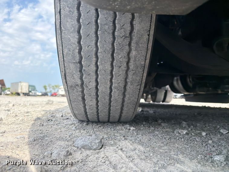 image for item YA4226 2022 International LT625 semi truck