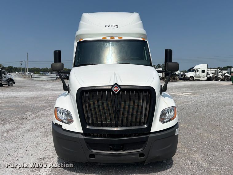 image for item YA4227 2022 International LT625 semi truck