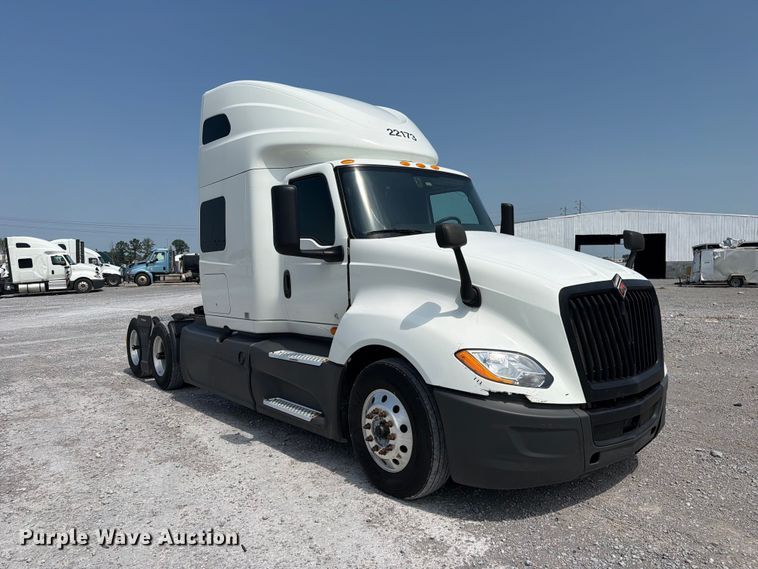 image for item YA4227 2022 International LT625 semi truck