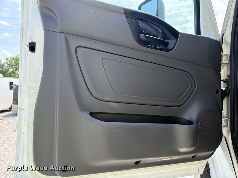 image for item YA4227 2022 International LT625 semi truck