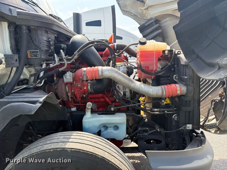 image for item YA4227 2022 International LT625 semi truck